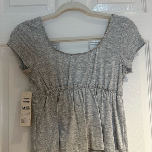 Heather Gray Women's Blouse New With Tags never worn - Picture 5 of 6